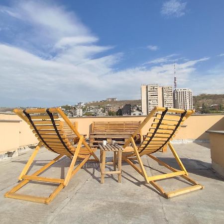 Hotelise I Bells-Of-Ireland Apartment Erevan Exterior foto