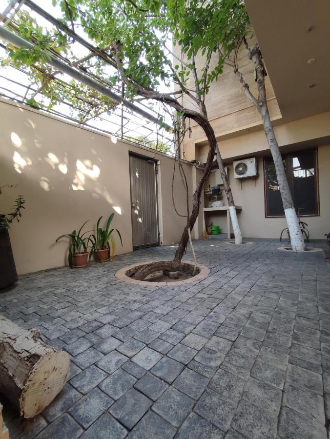 Hotelise I Bells-Of-Ireland Apartment Erevan Exterior foto